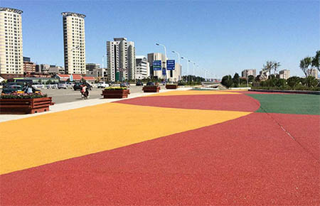 彩色防滑(耐磨)路面能否使用環(huán)氧樹(shù)脂涂料？有什么特點(diǎn)？